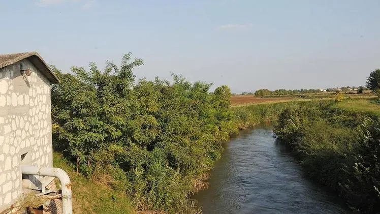 Punto di scarico del collettore nel fiume
